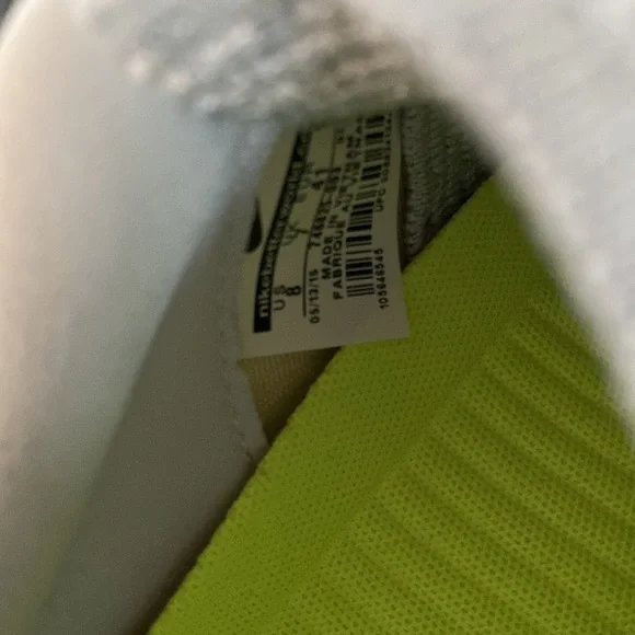 Nike Roshe - Picture 6 of 6